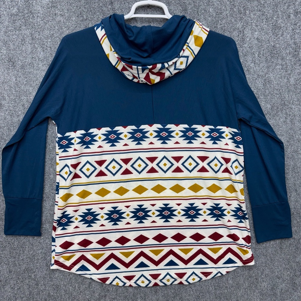 Lularoe Amber hooded shirt‎ top women's size XL aztec mid western design - Picture 2 of 14